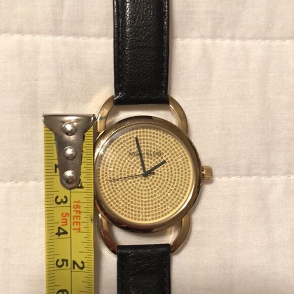 AK Gold Tone Rhinestone Wrist Watch Black Genuine Leather Strap main image 4